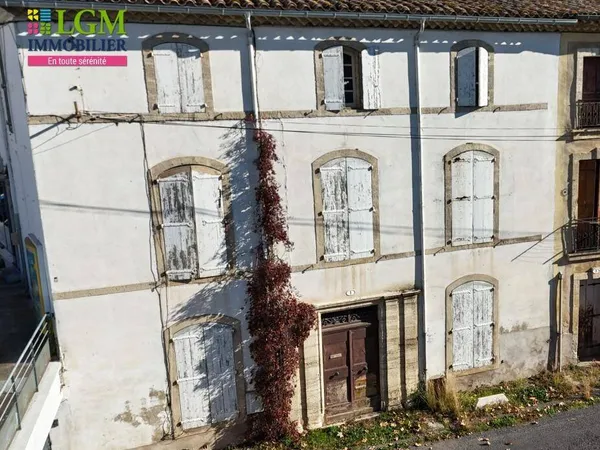Maison 8 pièces 252 m² 