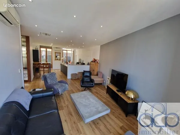 Appartement 3 pièces 104 m² 