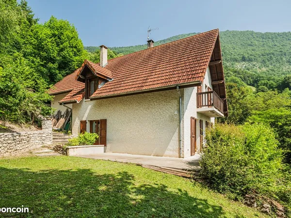 Villa 5 pièces 120 m² 