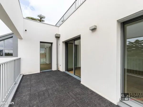 Appartement 4 pièces 97 m² 