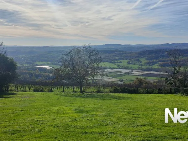 Terrain 1 530 m² Allassac 