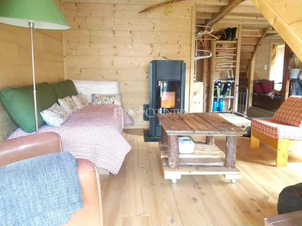 A vendre appartement loft/duplex centre village Allos 