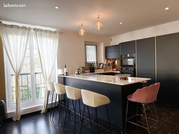 Duplex 4 pièces 116 m² 