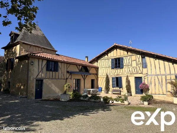 Maison 17 pièces 375 m² 