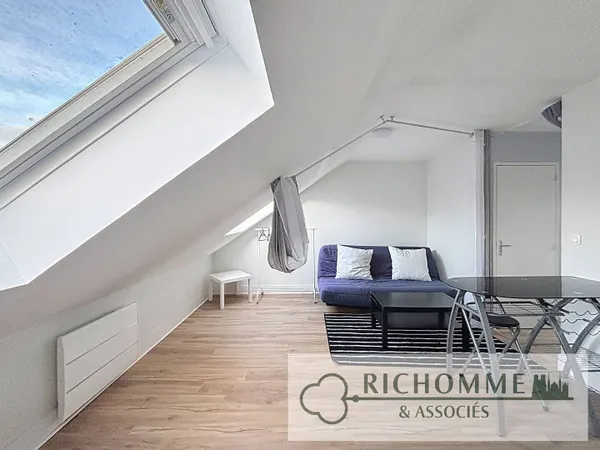 Studio 1 pièce 21 m² 