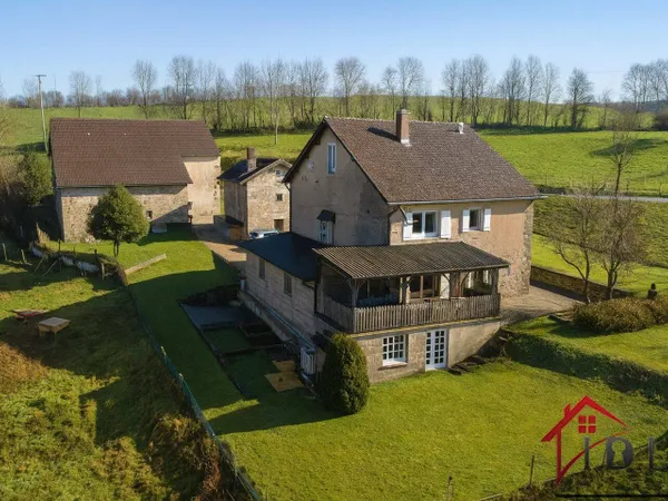 Villa 8 pièces 198 m² 