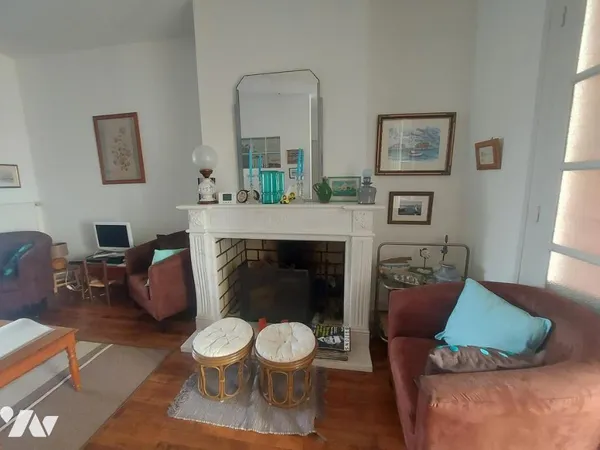 Maison 9 pièces 179 m² 