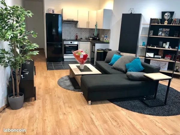 Beau F3 avec terrasse privative 