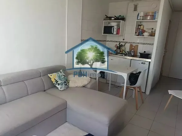 Appartement 1 pièce 28 m² 