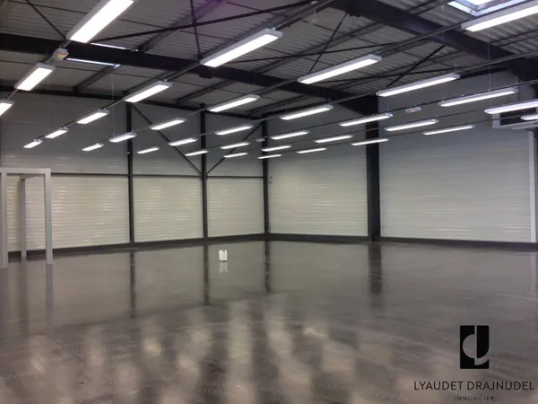 Local commercial 280 m² 