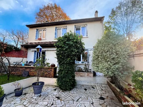 Pavillon 8 pièces 134 m² 