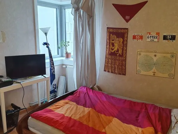 Chambre à louer et partager dans un appartement 4 pièces 