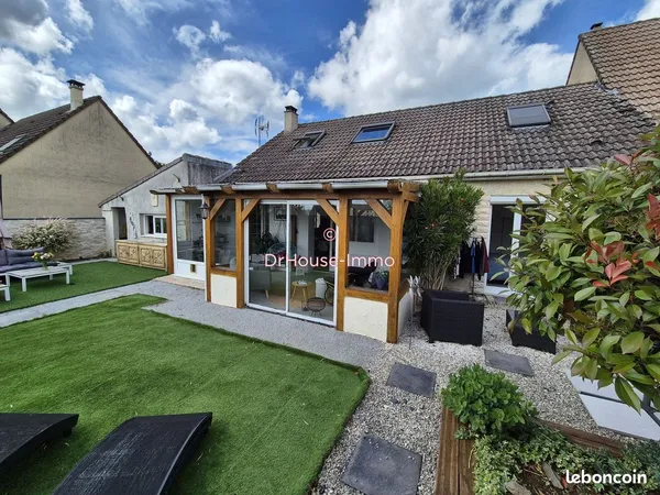 Maison 7 pièces 158 m² 