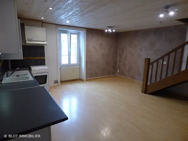 CENTRE-VILLE D'AURAY - T3 EN DUPLEX 
