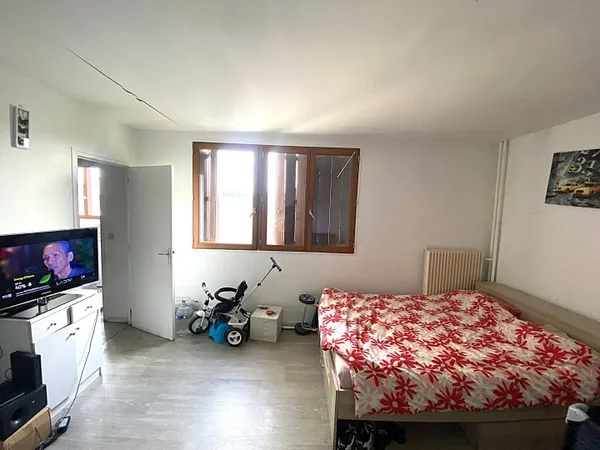 Appartement 1 pièce 33 m² 