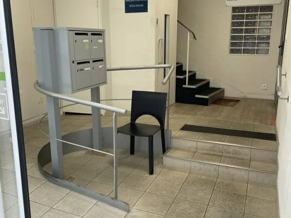 Bureaux 195 m² 