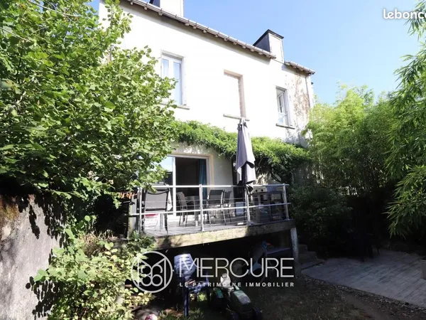 Maison de ville 7 pièces 199 m² 