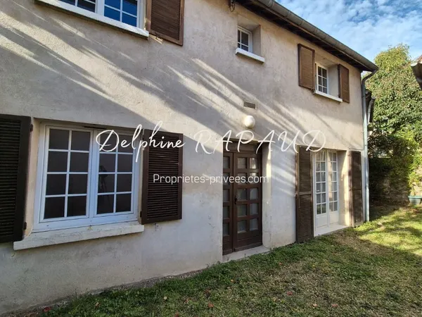Maison 8 pièces 140 m² 
