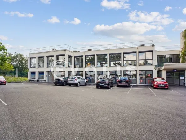 Bureaux - A VENDRE - 496 m² non divisibles 