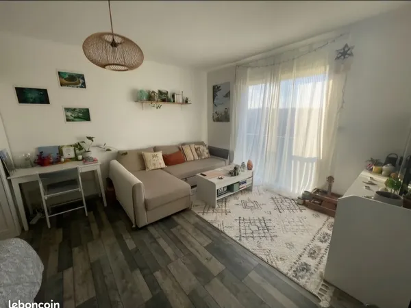 Location t1 Aix en provence 