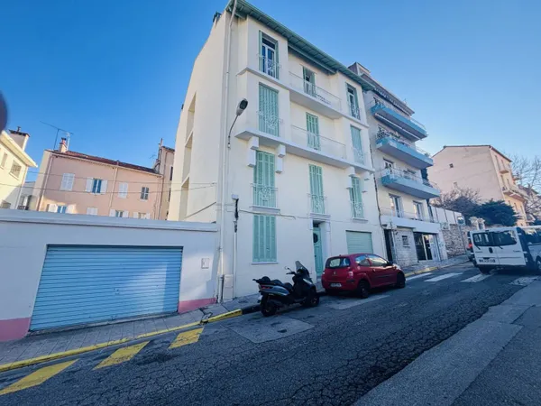 Appartement 3 pièces 53 m² 