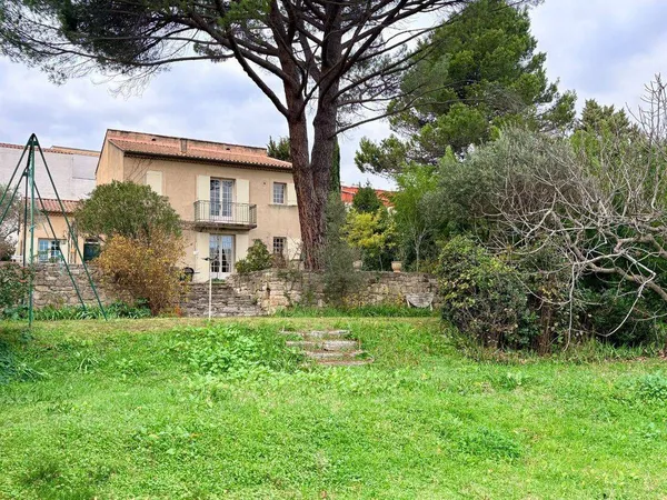 Ferme 5 pièces 165 m² 