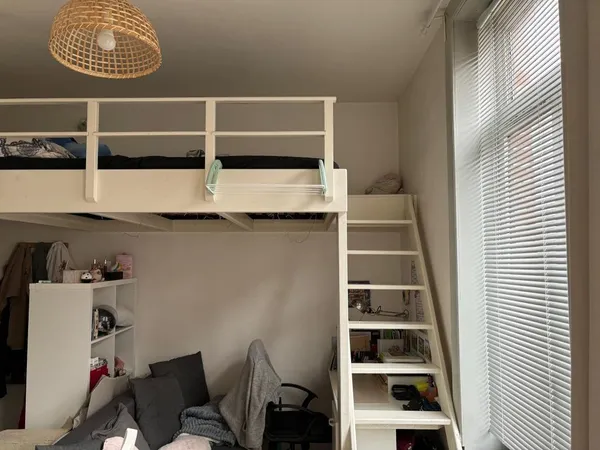 Studio meublé 