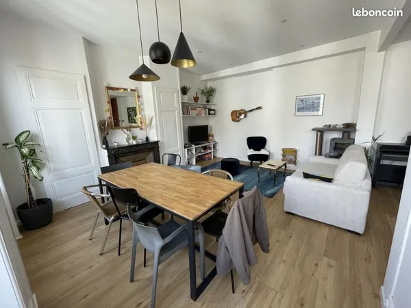 Appartement 4 pièces 82 m² 