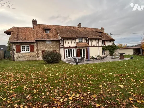 Maison 12 pièces 295 m² 