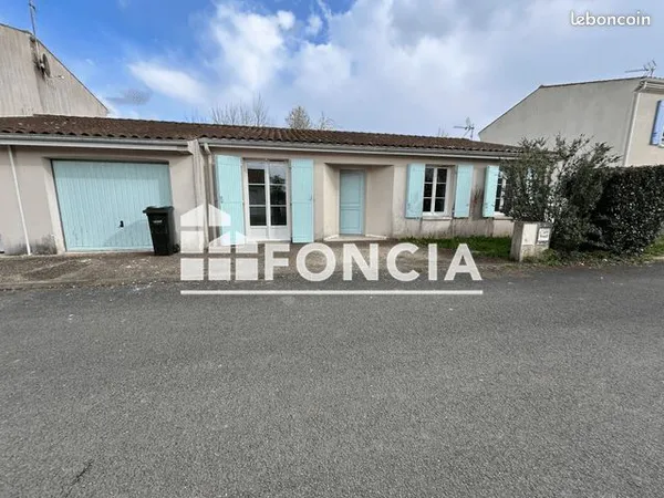 Maison T4 de plain-pied RIOUX 