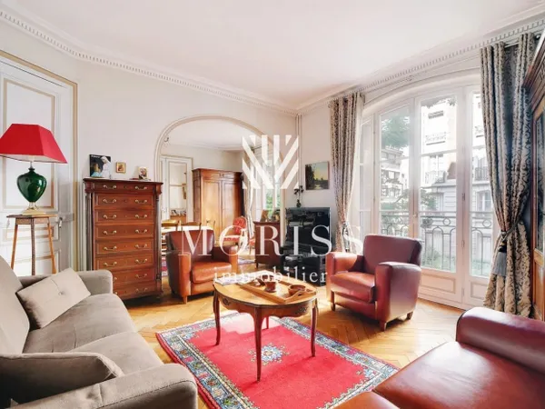 APPARTEMENT 5 PIÈCES CHARME DE L'ANCIEN XVIÈME NORD 