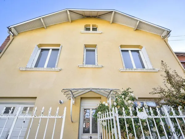 Maison 6 pièces 156 m² 
