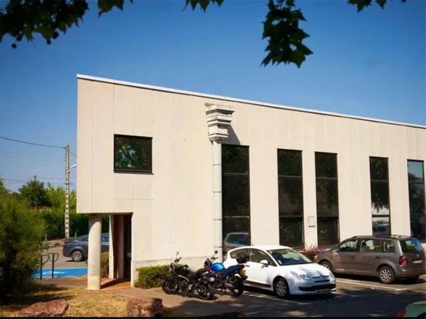 Bureaux 1547 m² 