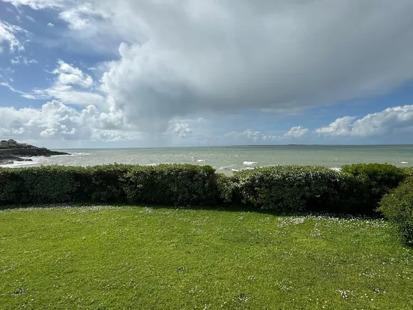 VAUX SUR MER VUE MER 