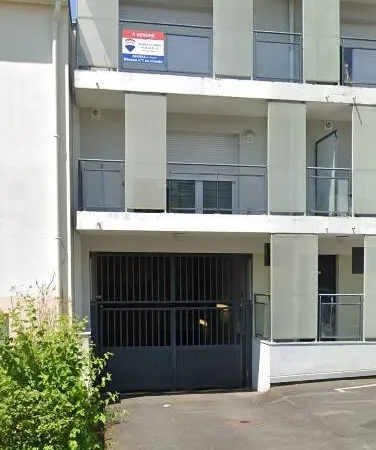 Parking 11 m² 