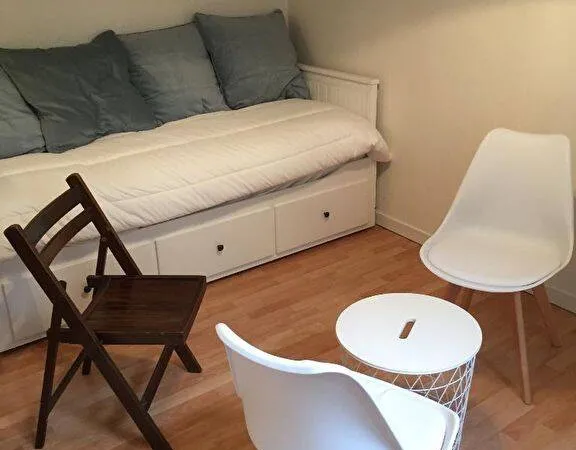 Appartement 1 pièce 16 m² 