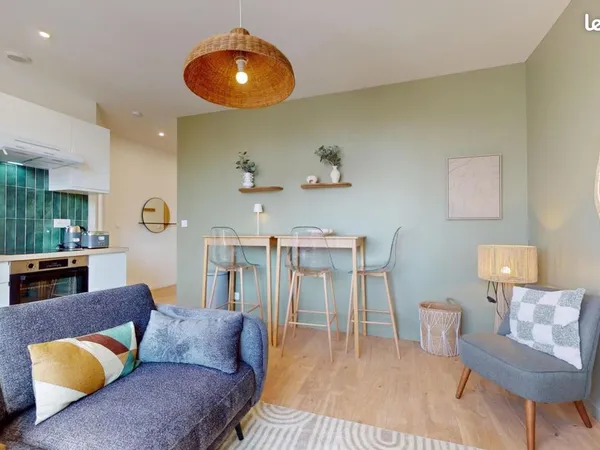 Appartement 1 pièce 11 m² 