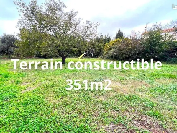 Terrain 351 m² Raphele Les Arles 
