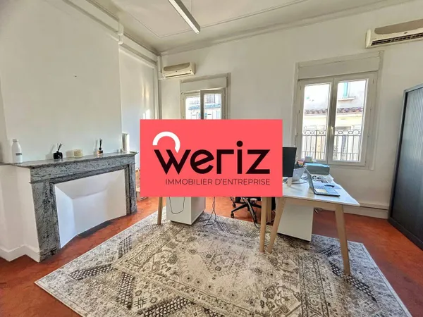 Bureaux 186 m² 