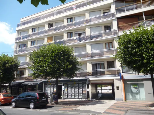 Studio 1 pièce 20 m² 