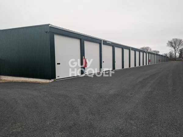 Parking / box Monnaie 28 m2 