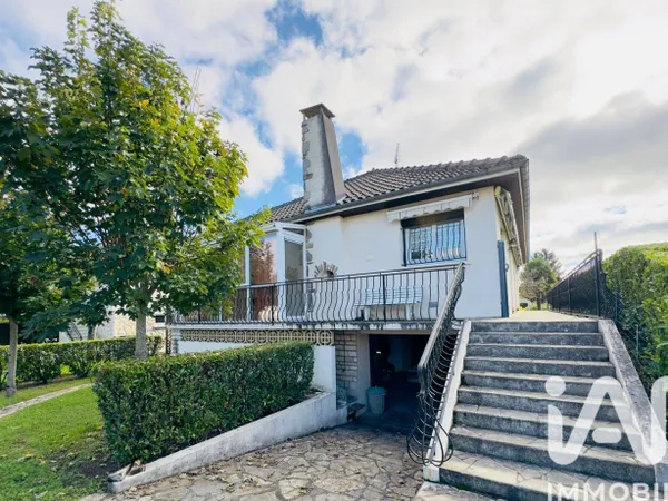 Pavillon 5 pièces 184 m² 
