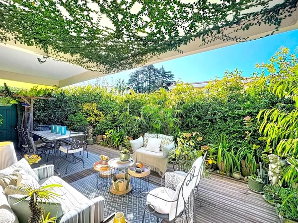 REZ DE JARDIN PLEIN SUD CANNES OXFORD EXCLU 