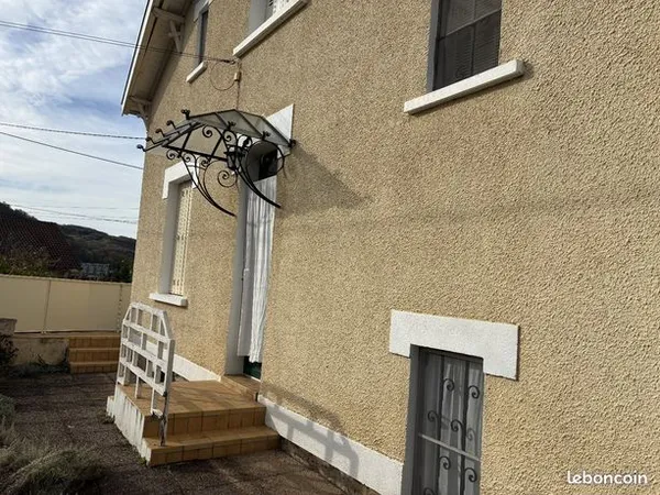 Maison 8 pièces 150 m² 