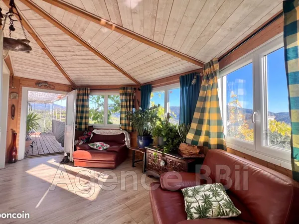 Villa 7 pièces 175 m² 