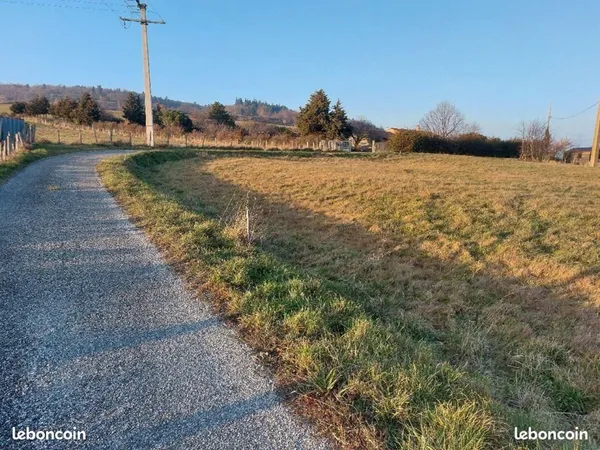 Terrain 726 m² Saint Victor 