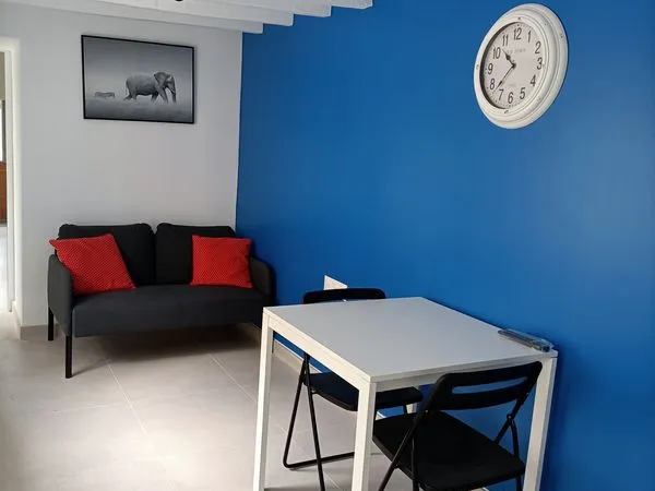 Appartement au centre ville de Bonnieres 
