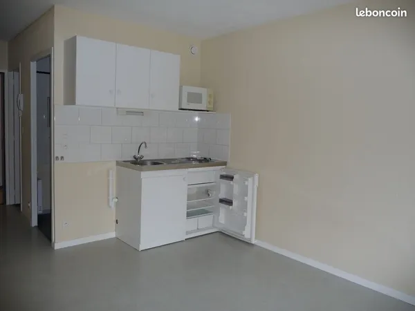 Studio - 20m² avec un balcon 