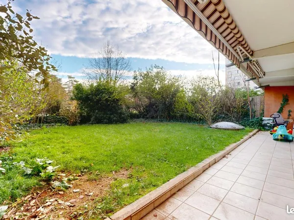 Appartement 3 pièces 76 m² 