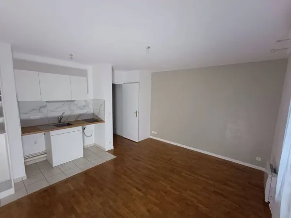 Studio 1 pièce 25 m² 
